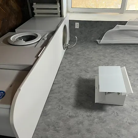 центр 2 кімнатна провулок маяковського,8 Apartment